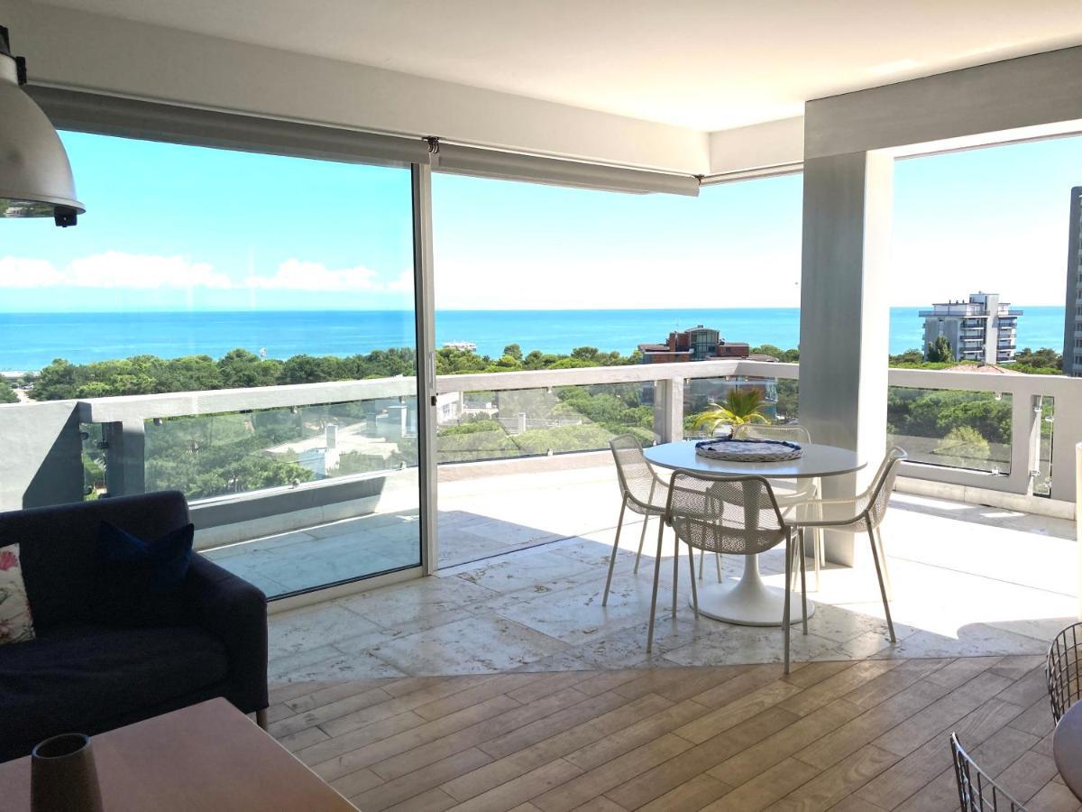 Penthouse Bellavista Apartment Lignano Sabbiadoro Bagian luar foto